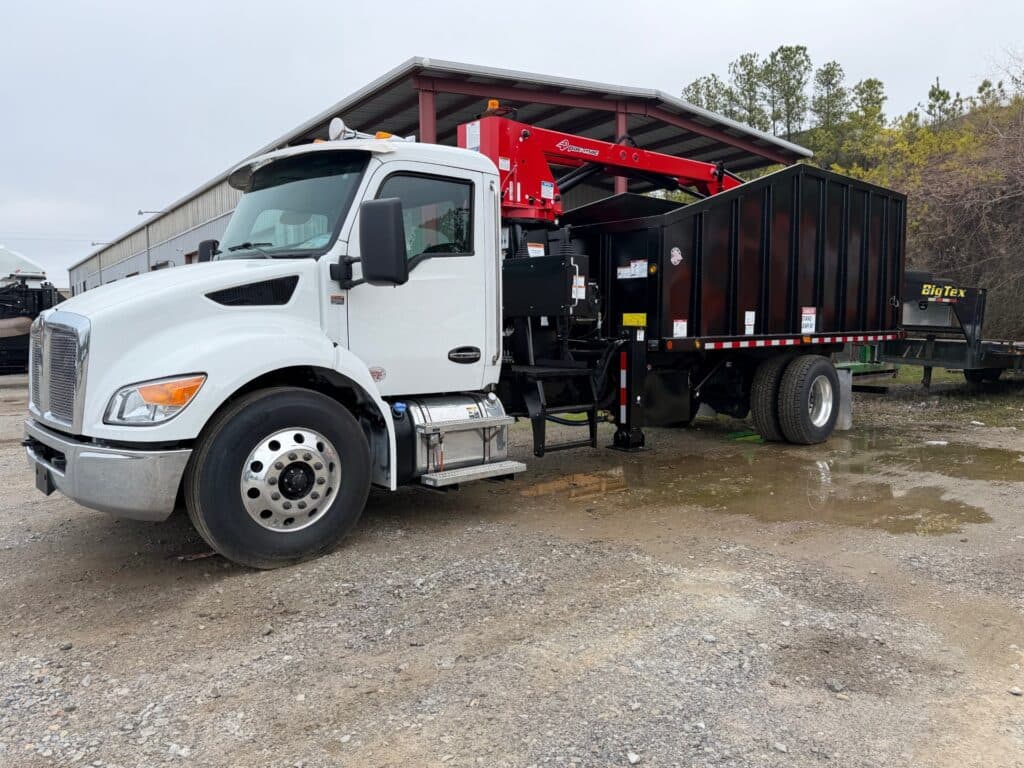 2026 Kenworth T380 - Photo 1