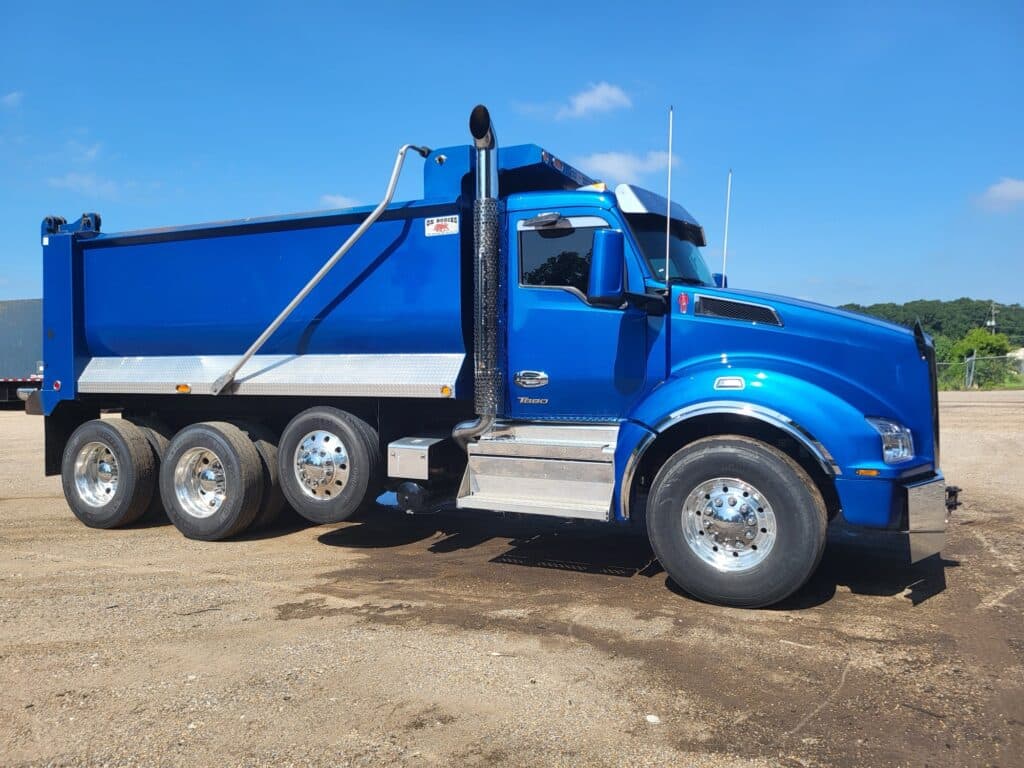 2025 Kenworth T880 - Photo 1