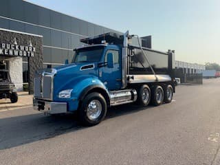 2024 Kenworth T880 - Photo 1